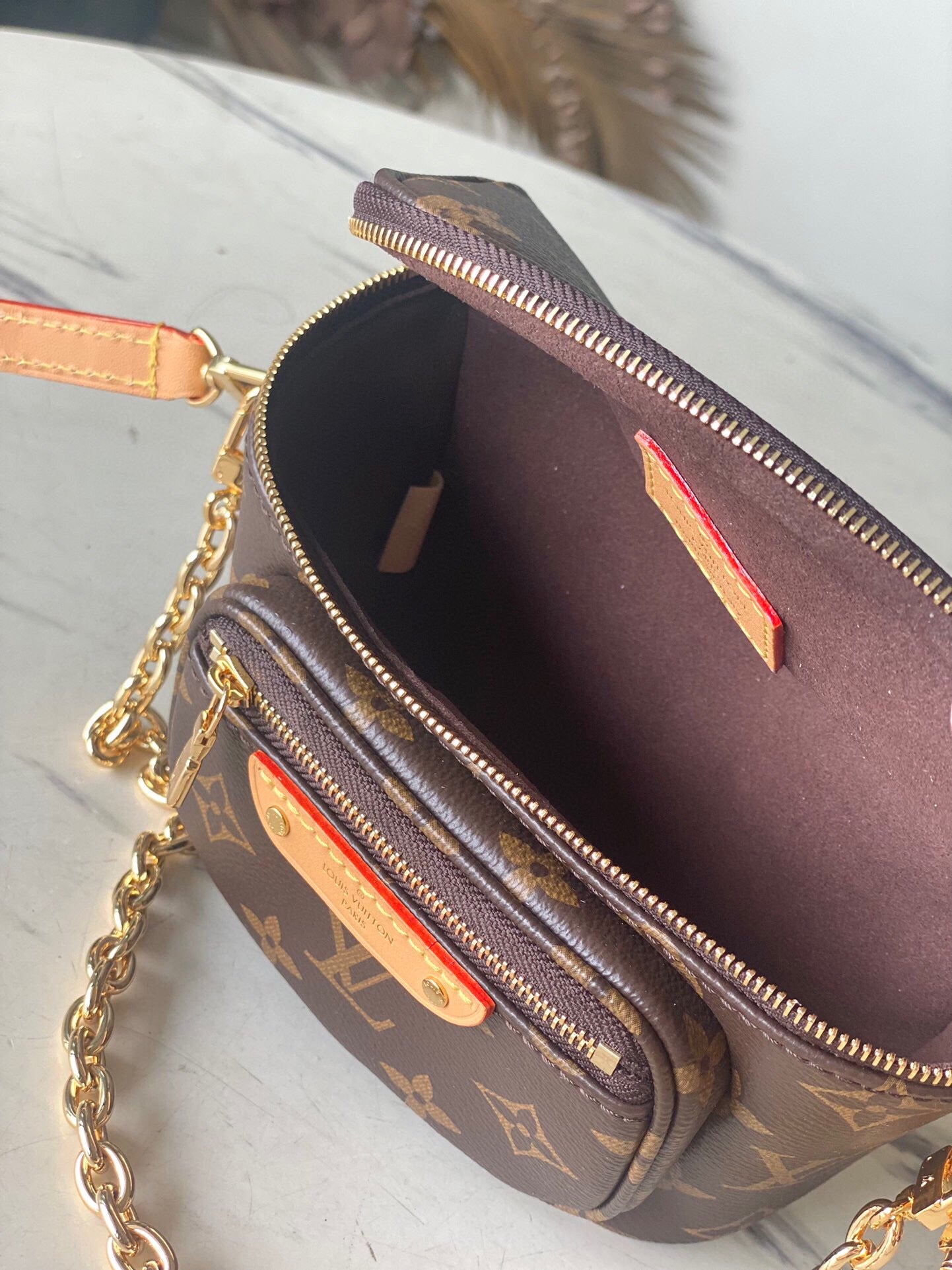 LV Bumbag Monogram