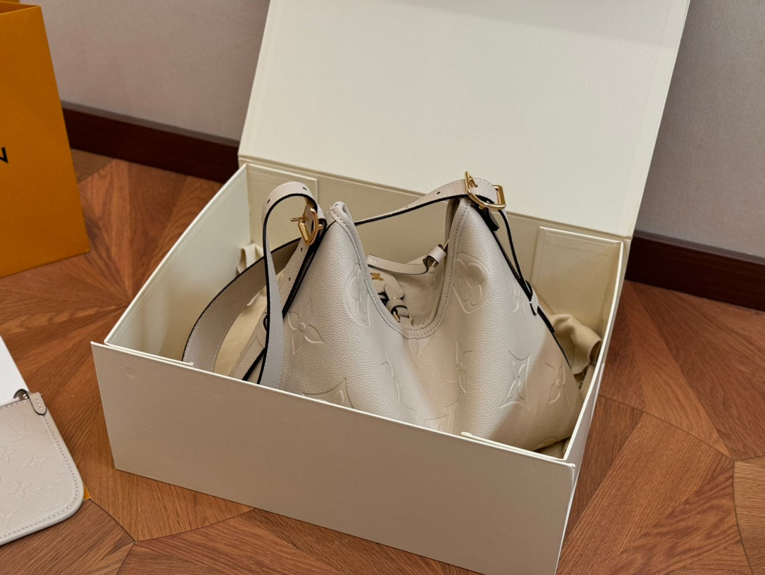 LV Bullogne Purse Bundle (Beige Cream)