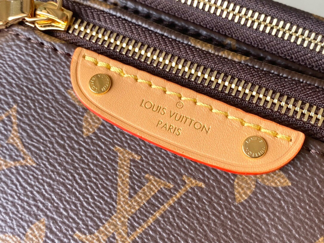 LV Bumbag Monogram