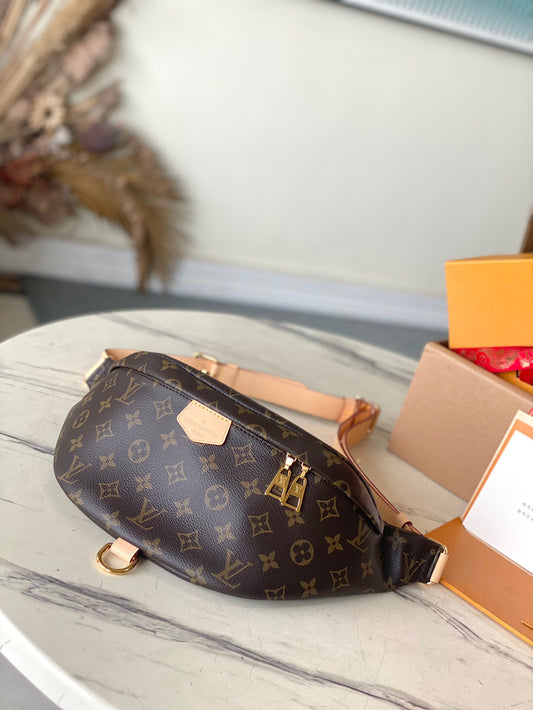 LV Monogram Pouch