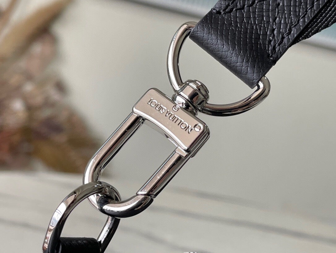 LV Duo Sling Bag (BLACK)