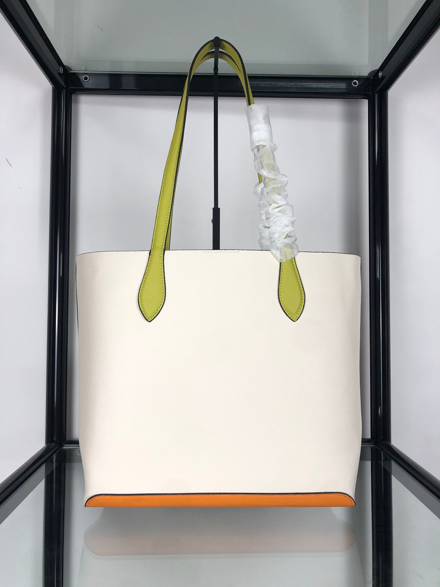 Coach Leatherware (White)