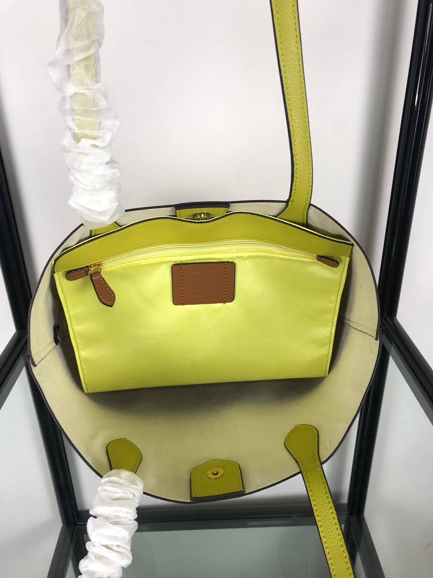 Coach Leatherware (White)