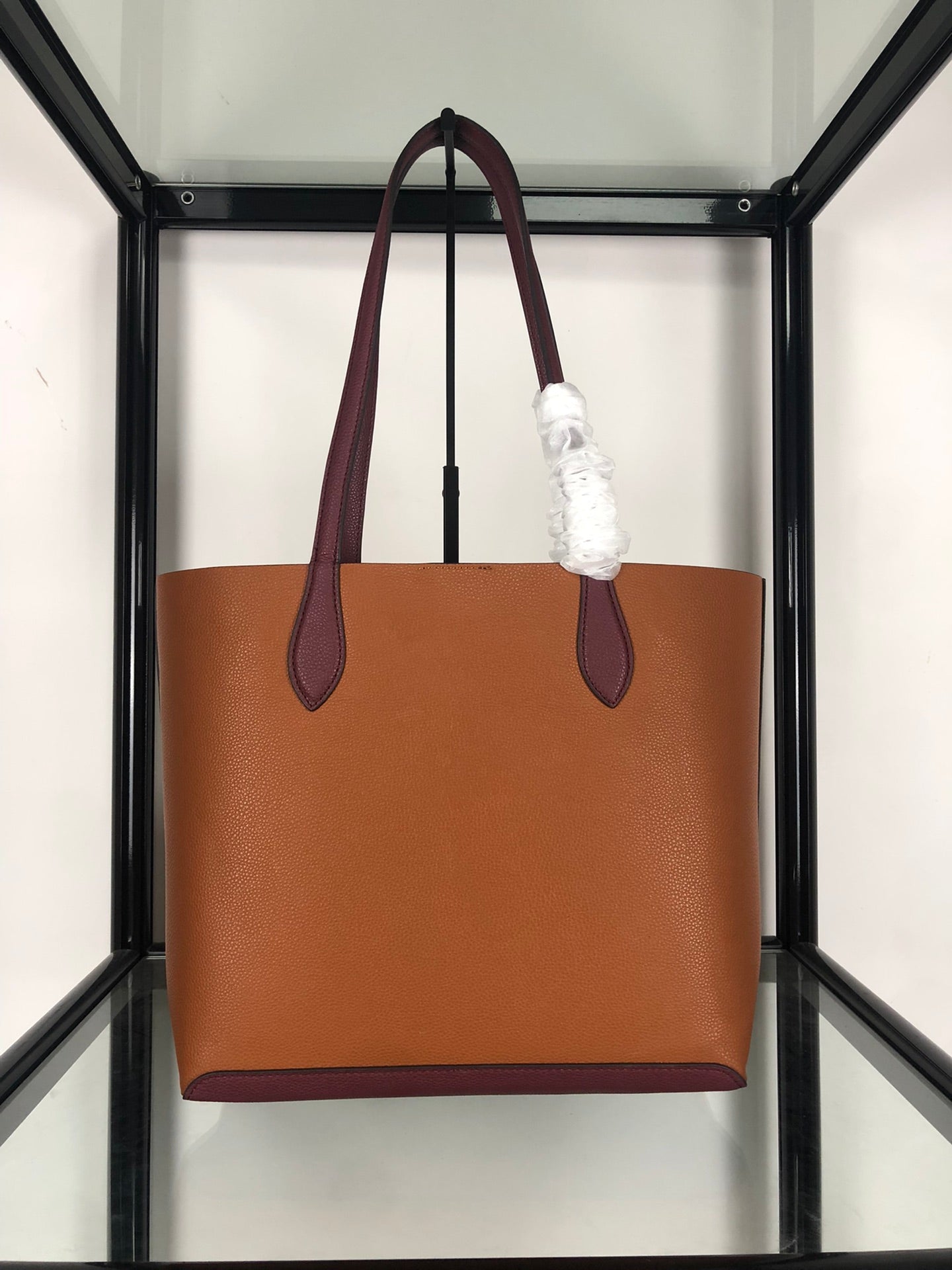 Coach Leatherware (Brown)