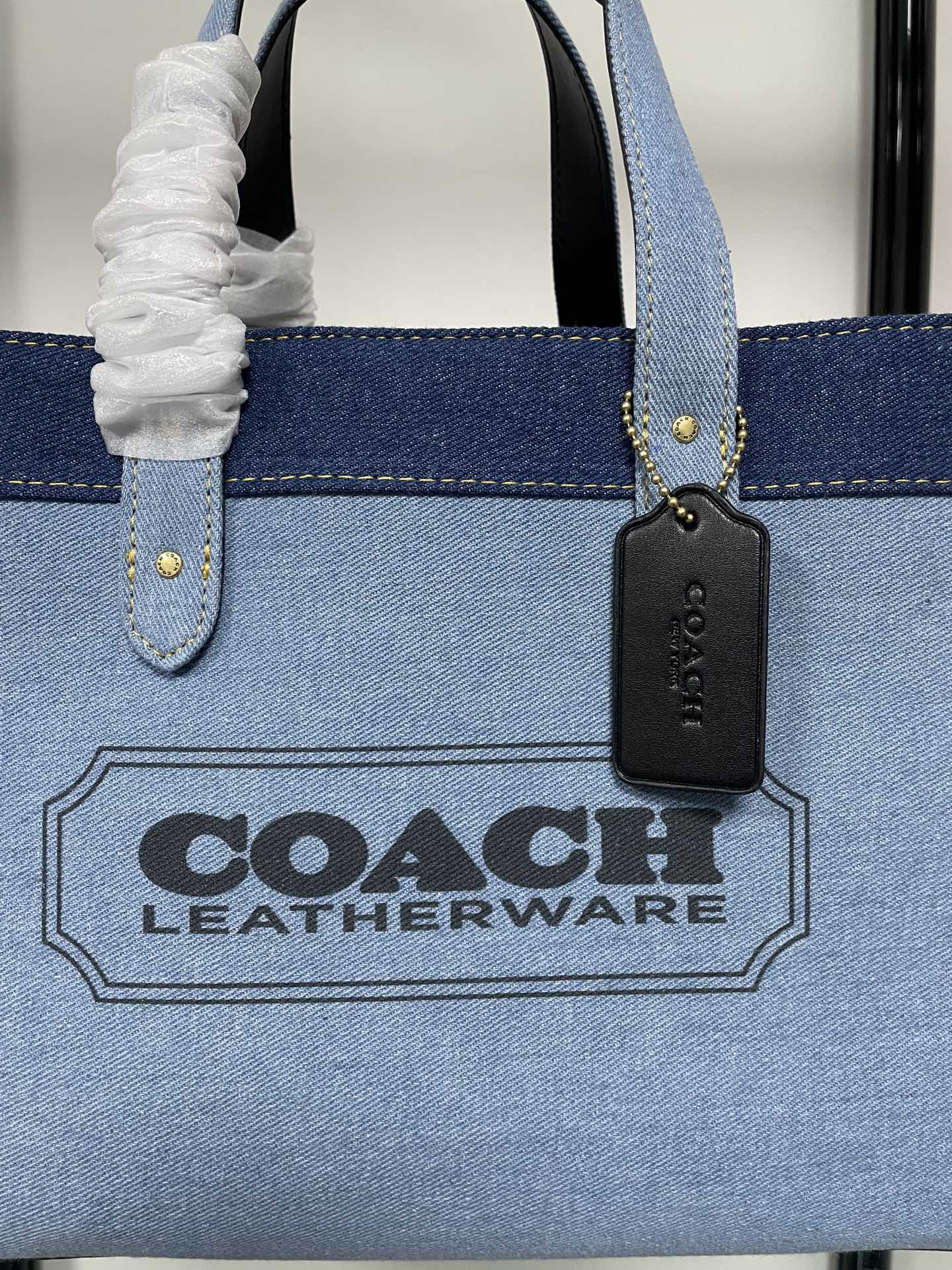 Coach