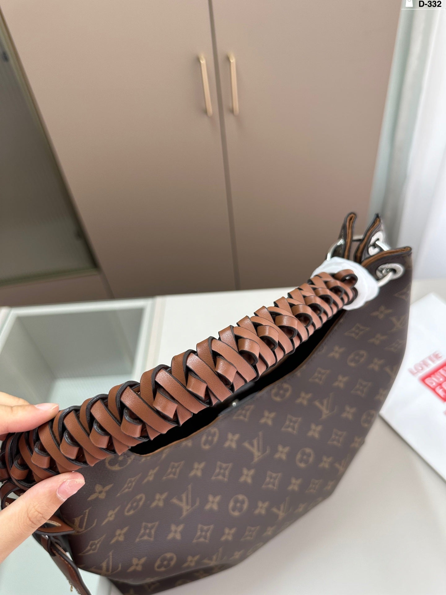 LV Bullogne Handbag in Monogram (Brown)