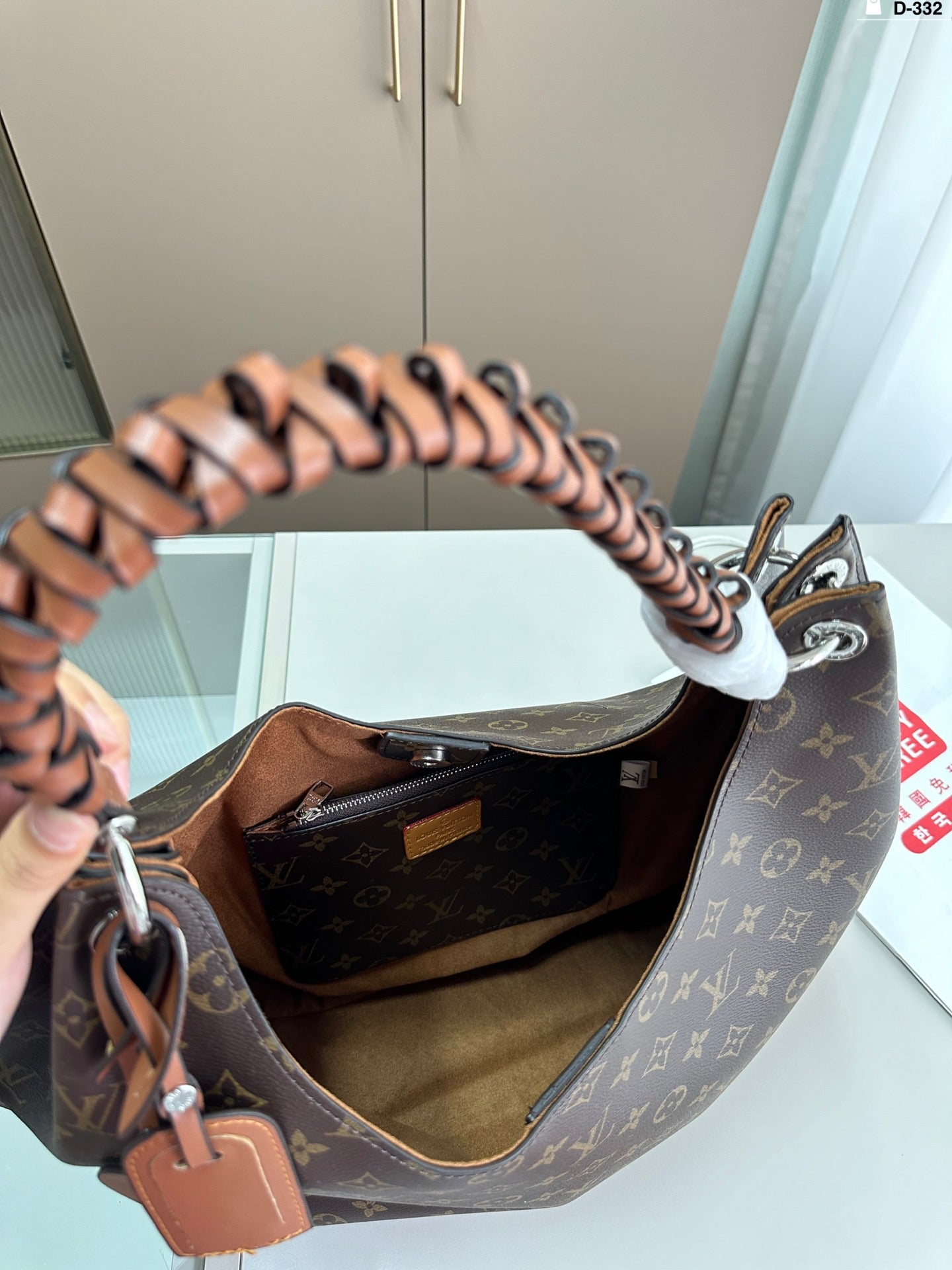 LV Bullogne Handbag in Monogram (Brown)