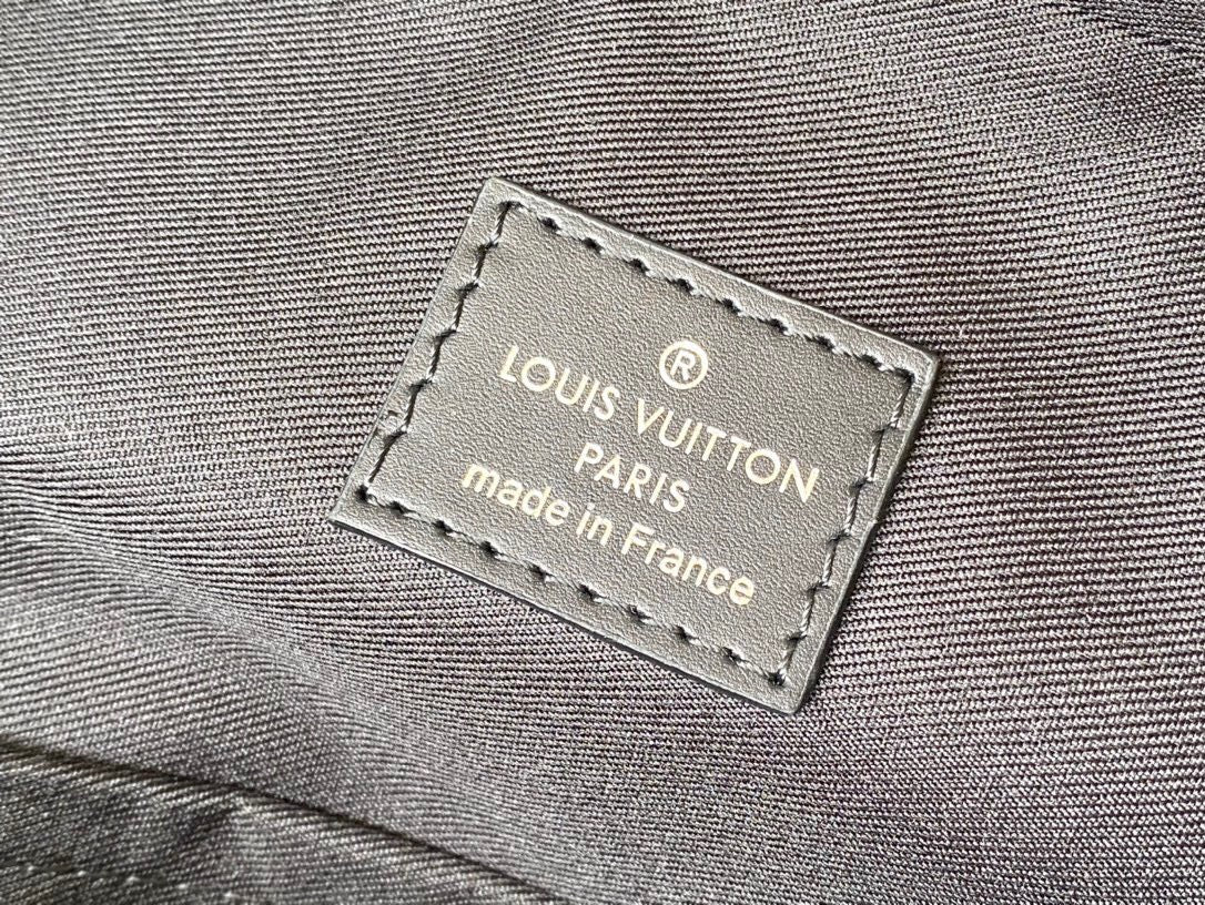 LV Avenue Sling Bag