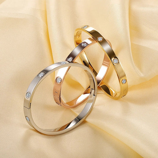 Luxury Brand Style 18K Gold Plated Cuff Bracelet