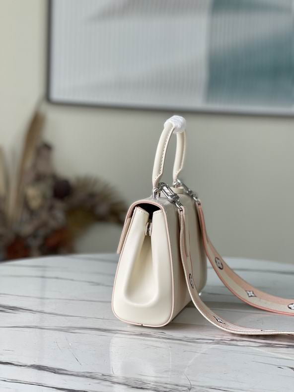 LV White Betty