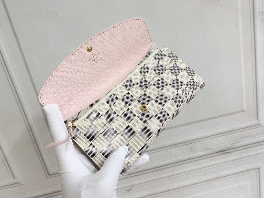 LV Button Wallet
