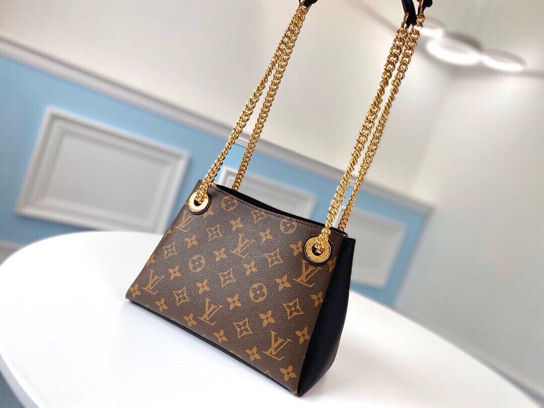 LV Chained Hand Bag